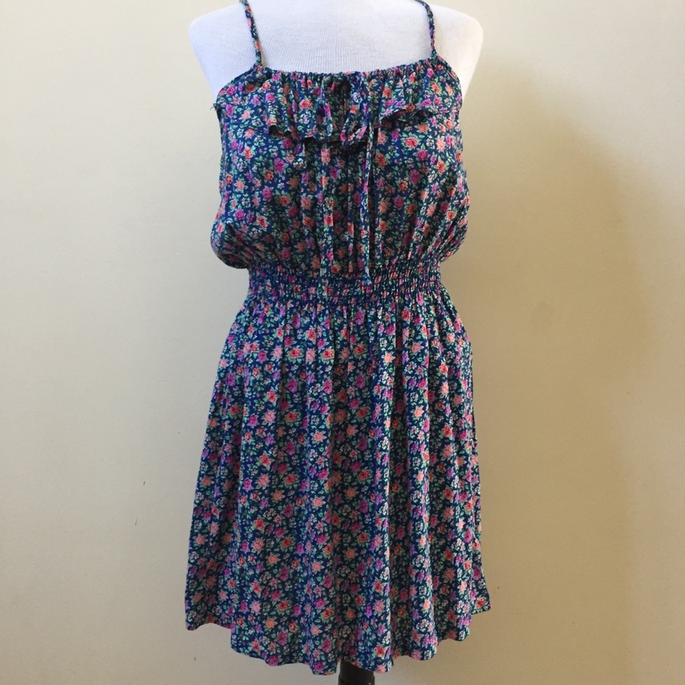 Forever 21 Floral Ruffle Dress
